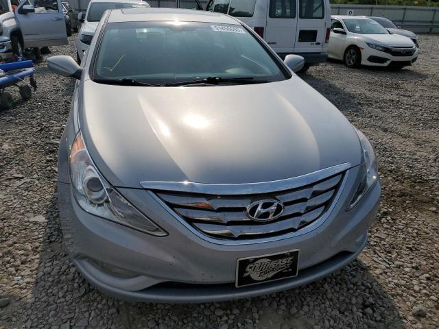 Photo 5 from auction – 2013 HYUNDAI SONATA SE with VIN 5NPEC4ACXDH596319