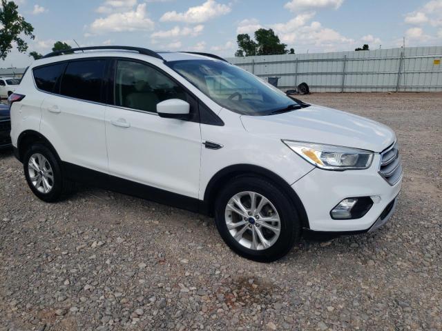 Photo 4 from auction – 2018 FORD ESCAPE SE with VIN 1FMCU0GD9JUB15549