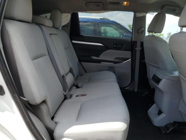 Photo 11 from auction – 2019 TOYOTA HIGHLANDER with VIN 5TDZARFH3KS047559