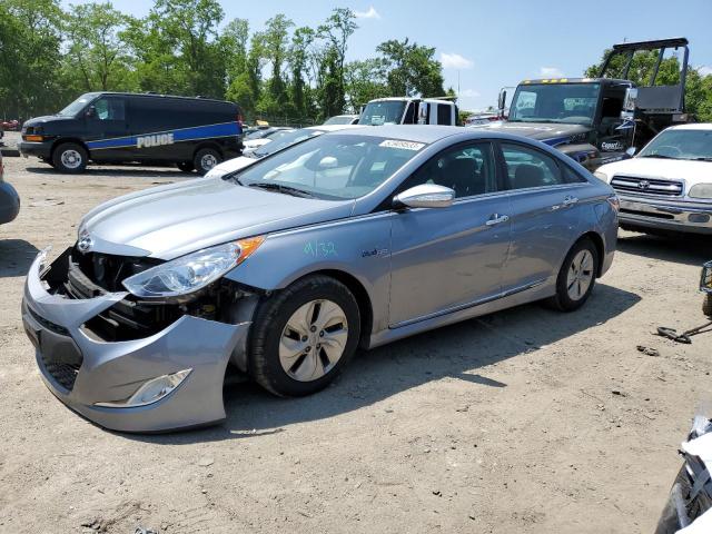 HYUNDAI SONATA HYB 2015 with VIN KMHEC4A46FA119563 - Photo from auction
