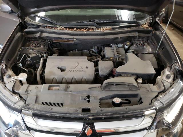 Zdjęcie 12 z aukcji – 2016 MITSUBISHI OUTLANDER z VIN JA4AZ3A37GZ022940
