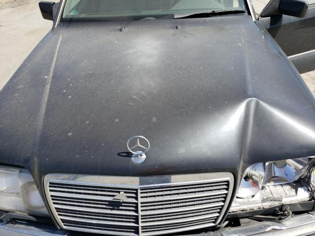 Photo 11 from auction – 1994 MERCEDES-BENZ E 420 with VIN WDBEA34E8RC079132