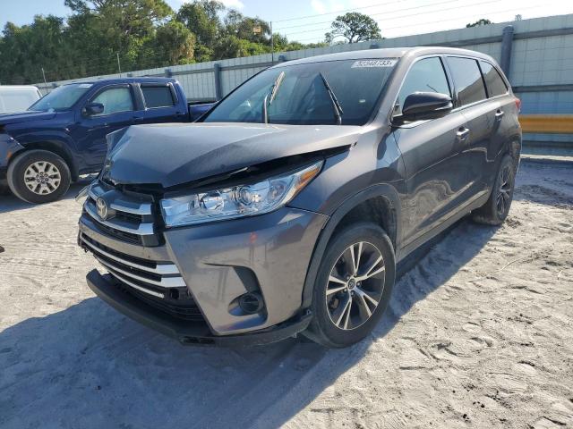 TOYOTA HIGHLANDER 2019 with VIN 5TDZZRFH7KS327610 - Photo from auction