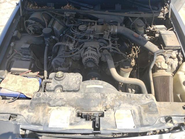 Photo 11 from auction – 1999 FORD CROWN VICT with VIN 2FAFP71W9XX150997