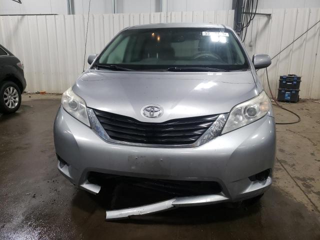 Photo 5 from auction – 2011 TOYOTA SIENNA LE with VIN 5TDKK3DC3BS020848