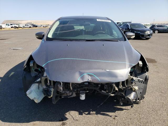 Foto 5 de la subasta – 2014 FORD FOCUS SE con VIN 1FADP3K23EL276777