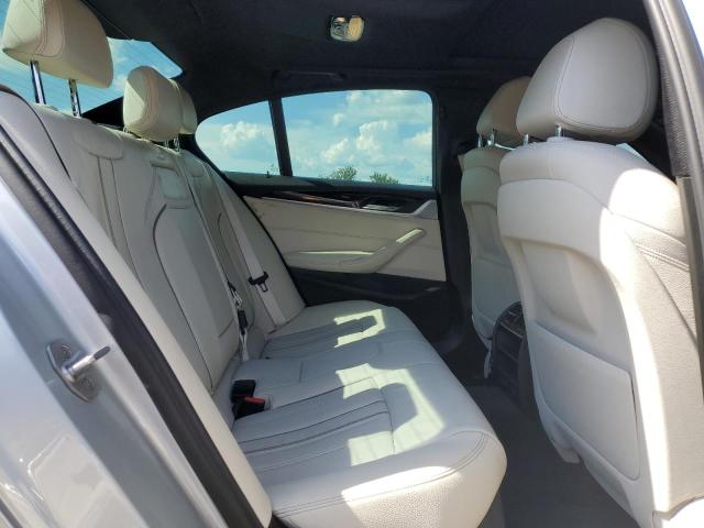 Photo 10 from auction – 2017 BMW 540 I with VIN WBAJE5C31HG915710