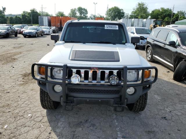 Photo 5 from auction – 2006 HUMMER H3 with VIN 5GTDN136768304938