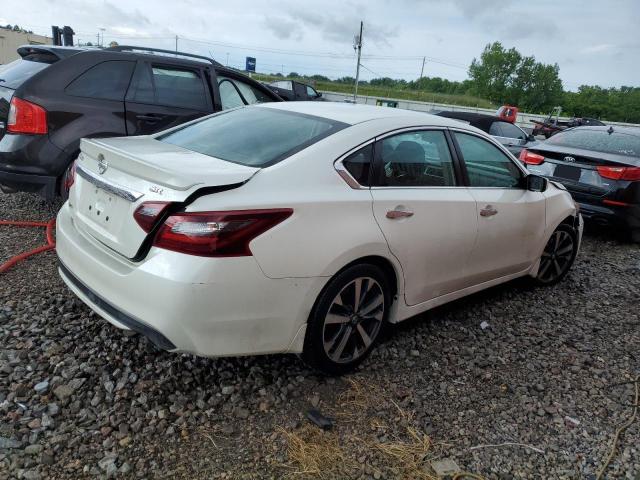 Photo 3 from auction – 2017 NISSAN ALTIMA 2.5 with VIN 1N4AL3AP0HC294816