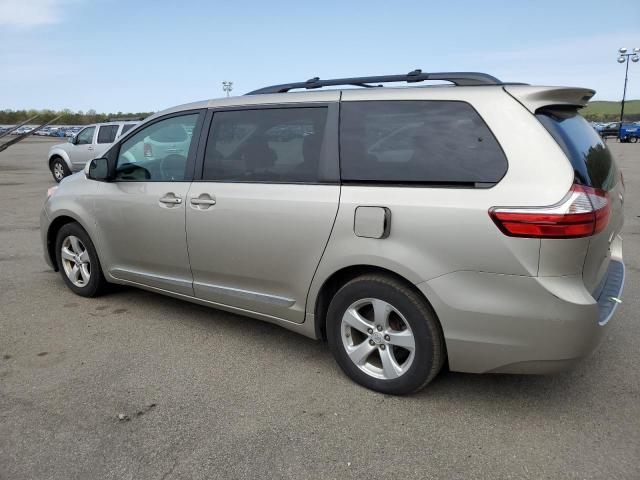 Photo 2 from auction – 2017 TOYOTA SIENNA LE with VIN 5TDKZ3DC3HS821333