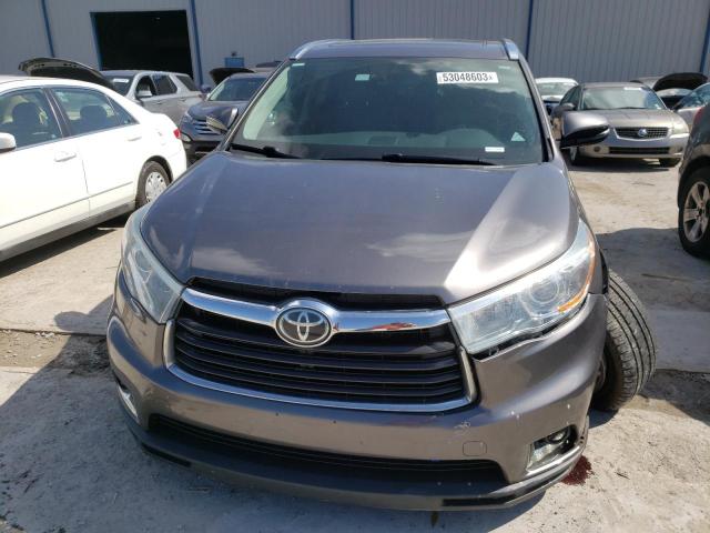 Photo 5 from auction – 2016 TOYOTA HIGHLANDER with VIN 5TDDKRFH9GS291229