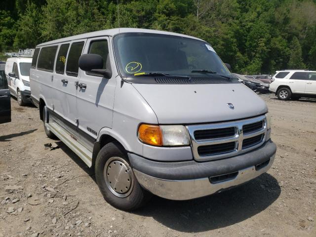 Photo 4 from auction – 2003 DODGE RAM VAN with VIN 2B5WB35Z92K126283