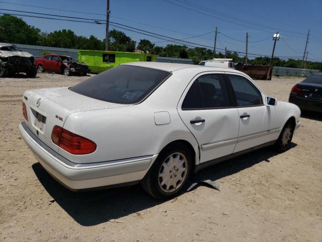 Photo 3 from auction – 1996 MERCEDES-BENZ E 300D with VIN WDBJF20F6TJ022844