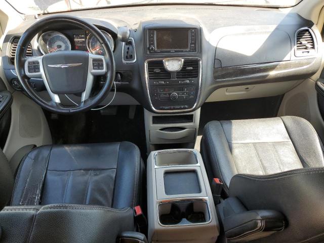 Photo 8 from auction – 2014 CHRYSLER TOWN & COU with VIN 2C4RC1BG6ER208086