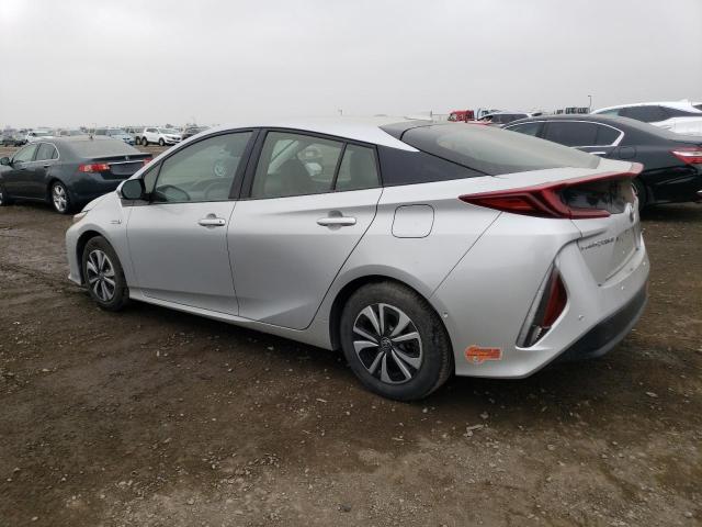 Photo 2 from auction – 2017 TOYOTA PRIUS PRIM with VIN JTDKARFP2H3013907