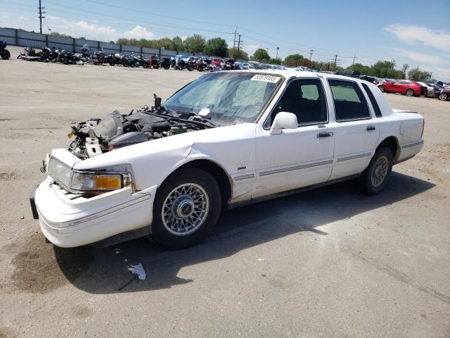 LINCOLN TOWN CAR E 1996 with VIN 1LNLM81W2TY648928 - Photo from auction