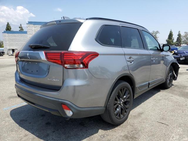 Photo 3 from auction – 2018 MITSUBISHI OUTLANDER with VIN JA4AD3A31JZ030683