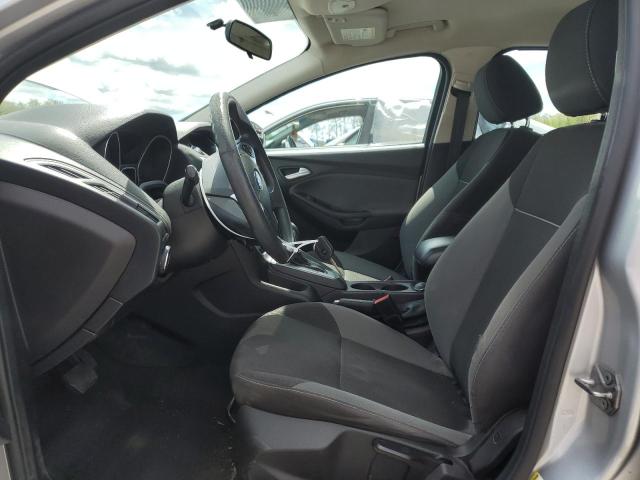Zdjęcie 7 z aukcji – 2014 FORD FOCUS SE z VIN 1FADP3K21EL332229