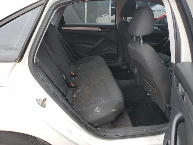 Photo 10 from auction – 2013 VOLKSWAGEN PASSAT S with VIN 1VWAP7A35DC036320