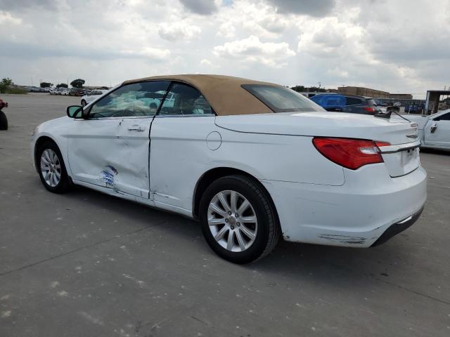 Photo 2 from auction – 2014 CHRYSLER 200 TOURIN with VIN 1C3BCBEB3EN157929