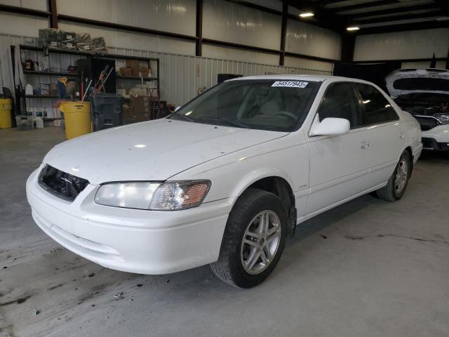 TOYOTA CAMRY LE 2000 with VIN 4T1BF22K9YU939634 - Photo from auction