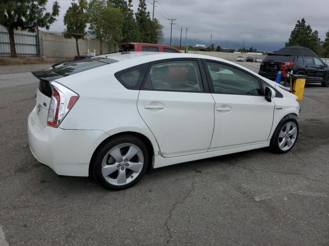Photo 3 from auction – 2013 TOYOTA PRIUS with VIN JTDKN3DU5D5620392