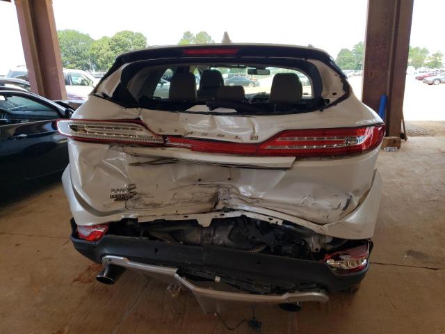 Photo 6 from auction – 2019 LINCOLN MKC RESERV with VIN 5LMCJ3C91KUL48626