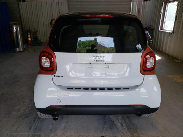 Photo 6 from auction – 2016 SMART FORTWO with VIN WMEFJ5DA7GK056718