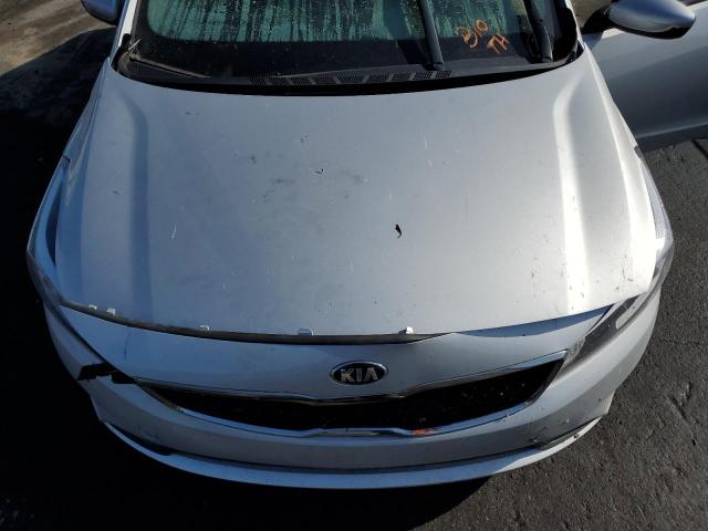 Photo 11 from auction – 2018 KIA FORTE LX with VIN 3KPFK4A79JE257867