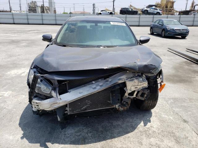 Photo 5 from auction – 2017 HONDA CIVIC EX with VIN 2HGFC2F73HH570908