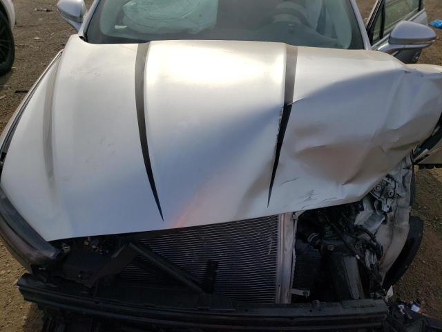 Photo 11 from auction – 2016 FORD FUSION SE with VIN 3FA6P0H72GR339026