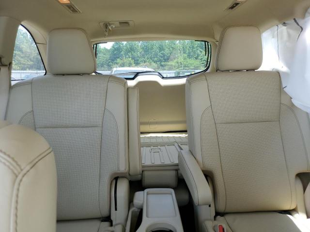 Photo 10 from auction – 2018 TOYOTA HIGHLANDER with VIN 5TDDZRFH9JS909510