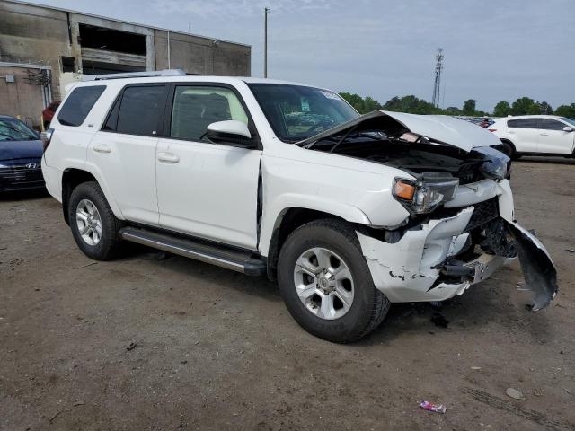 Photo 4 from auction – 2017 TOYOTA 4RUNNER SR with VIN JTEZU5JRXH5152898
