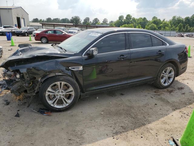FORD TAURUS SE 2017 with VIN 1FAHP2D83HG107028 - Photo from auction