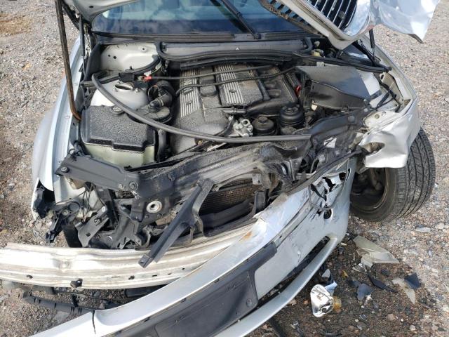 Photo 11 from auction – 2004 BMW 325 I with VIN WBAET37464NH05885