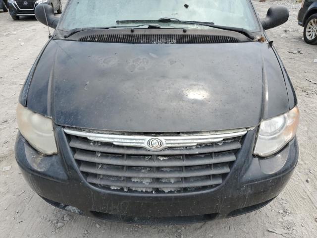 Photo 12 from auction – 2006 CHRYSLER TOWN & COU with VIN 2A4GP54L86R702734
