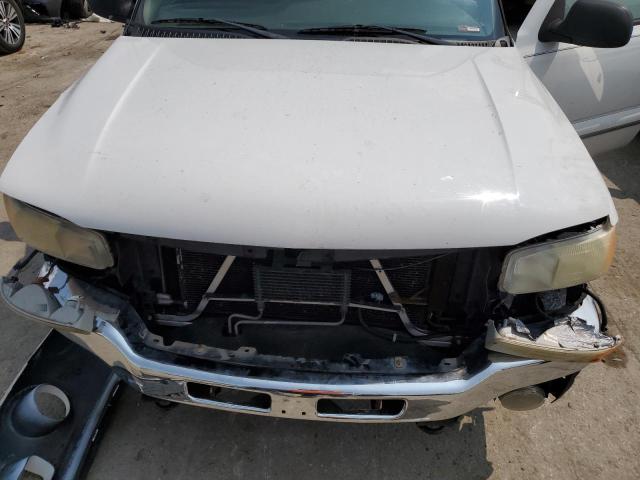 Photo 11 from auction – 2006 GMC NEW SIERRA with VIN 2GTEC13T661148692
