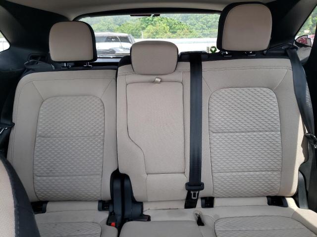Photo 10 from auction – 2020 FORD ESCAPE with VIN 1FMCU0G64LUC31374