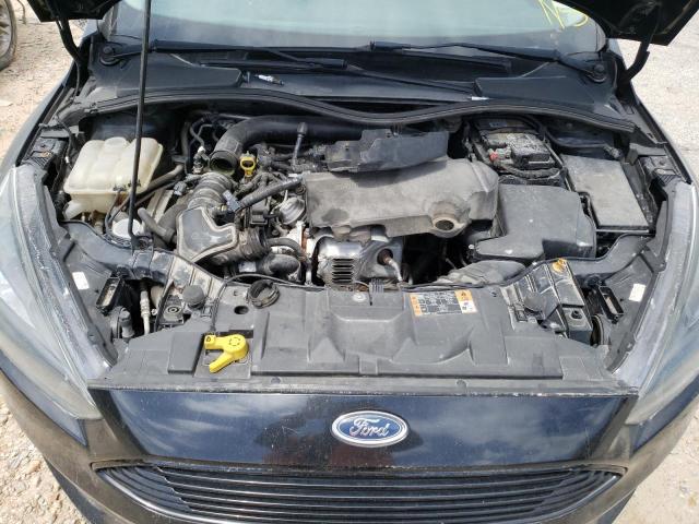 Photo 11 from auction – 2016 FORD FOCUS SE with VIN 1FADP3FE3GL306965