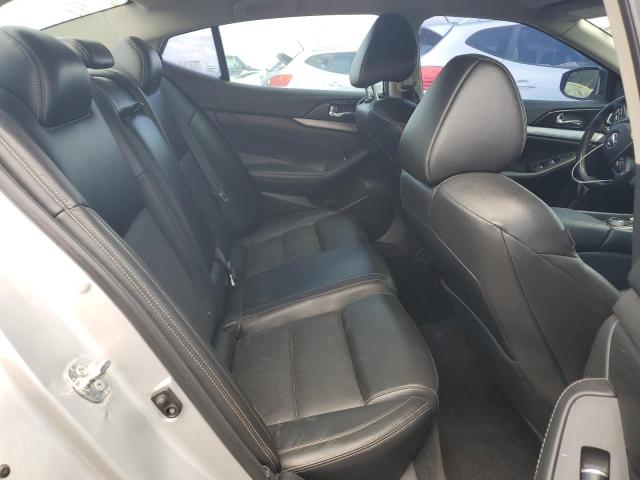 Photo 10 from auction – 2017 NISSAN MAXIMA 3.5 with VIN 1N4AA6AP2HC443685