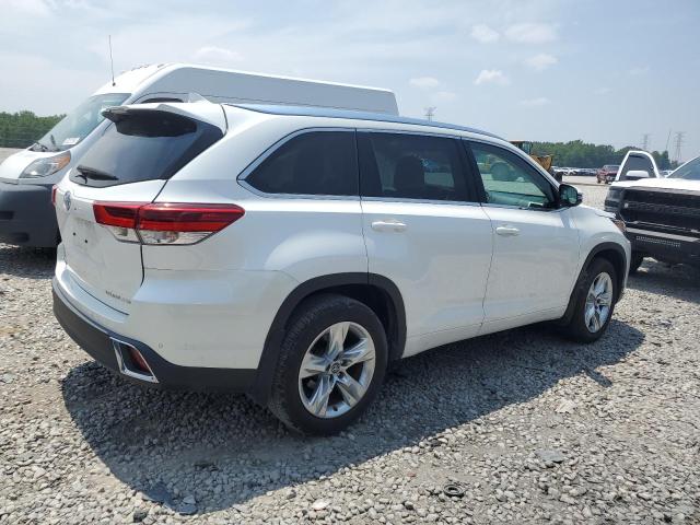 Photo 3 from auction – 2018 TOYOTA HIGHLANDER with VIN 5TDDZRFH9JS909510