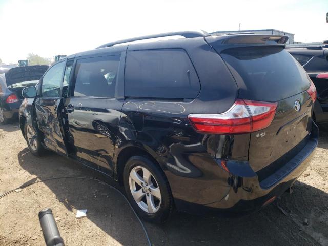 Photo 2 from auction – 2017 TOYOTA SIENNA LE with VIN 5TDKZ3DC3HS846300