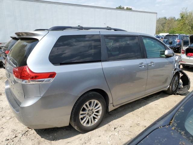 Photo 3 from auction – 2011 TOYOTA SIENNA XLE with VIN 5TDYK3DC4BS082012