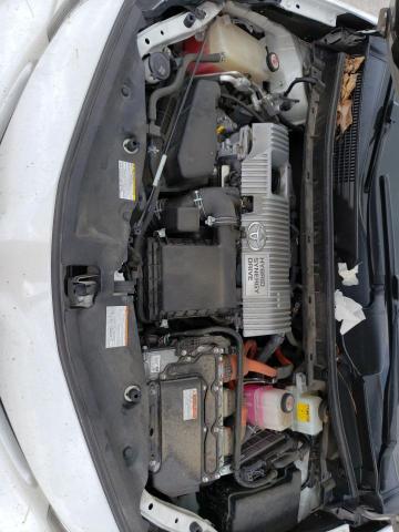 Photo 11 from auction – 2017 TOYOTA PRIUS V with VIN JTDZN3EU2HJ063872