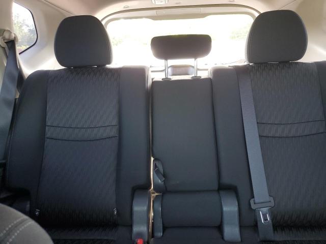 Photo 10 from auction – 2017 NISSAN ROGUE S with VIN KNMAT2MV5HP604711