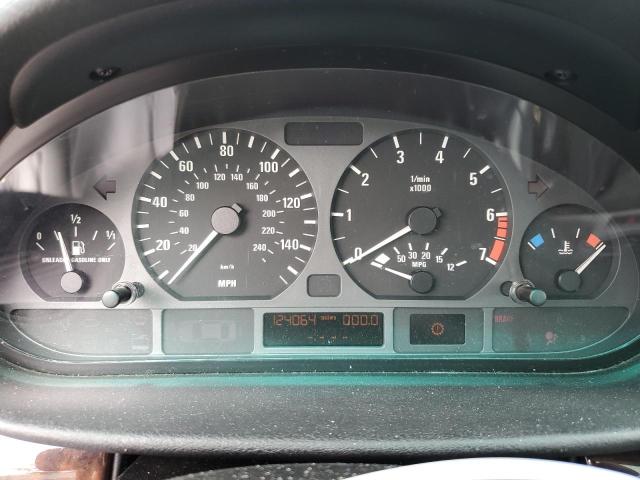 Photo 9 from auction – 2001 BMW 325 IT with VIN WBAAW33471ET42291