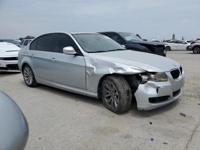 Photo 4 from auction – 2011 BMW 328 I with VIN WBAPH7C58BE677016