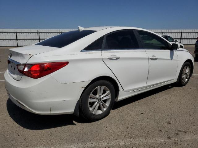 Photo 3 from auction – 2013 HYUNDAI SONATA GLS with VIN 5NPEB4AC9DH593317