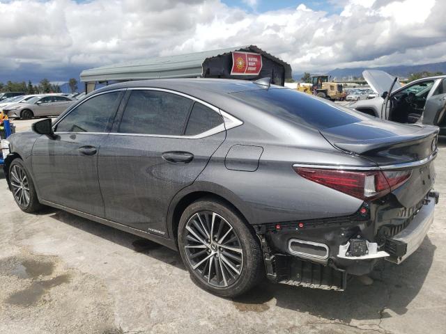 Photo 2 from auction – 2022 LEXUS ES 300H BA with VIN 58ADA1C14NU022788