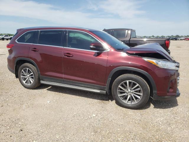 Photo 4 from auction – 2019 TOYOTA HIGHLANDER with VIN 5TDKZRFH8KS304323